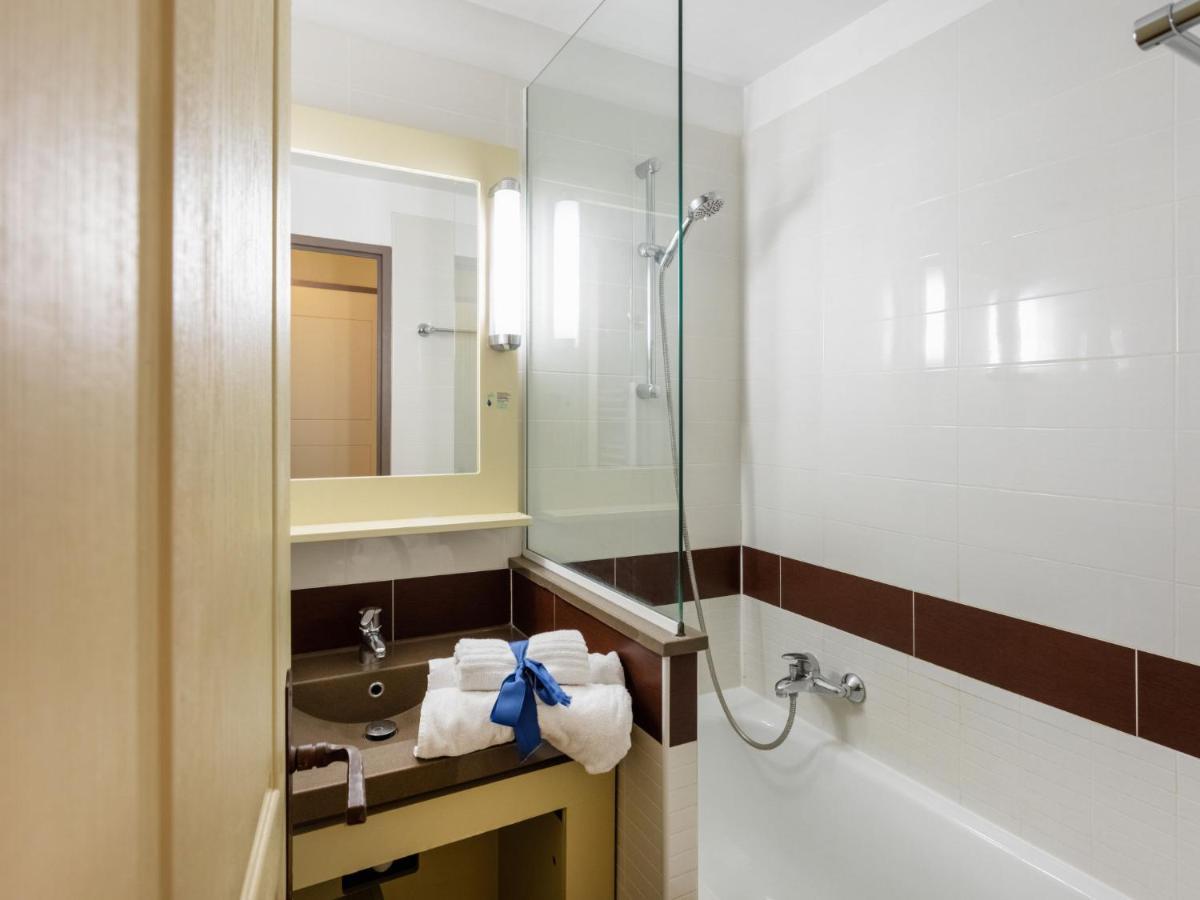Apartment Village Cap Esterel - Le Village-53 By Interhome Saint-Raphael  Bagian luar foto