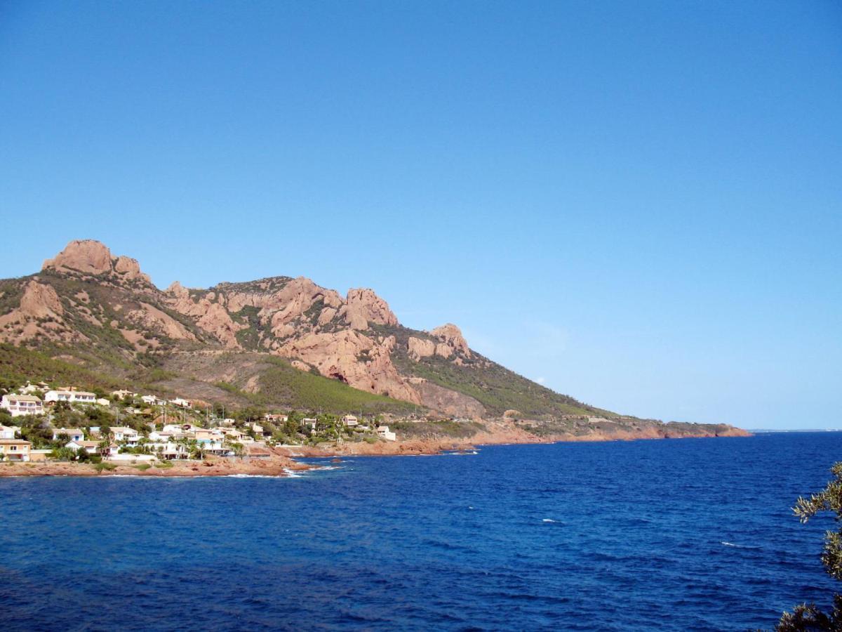 Apartment Village Cap Esterel - Le Village-53 By Interhome Saint-Raphael  Bagian luar foto