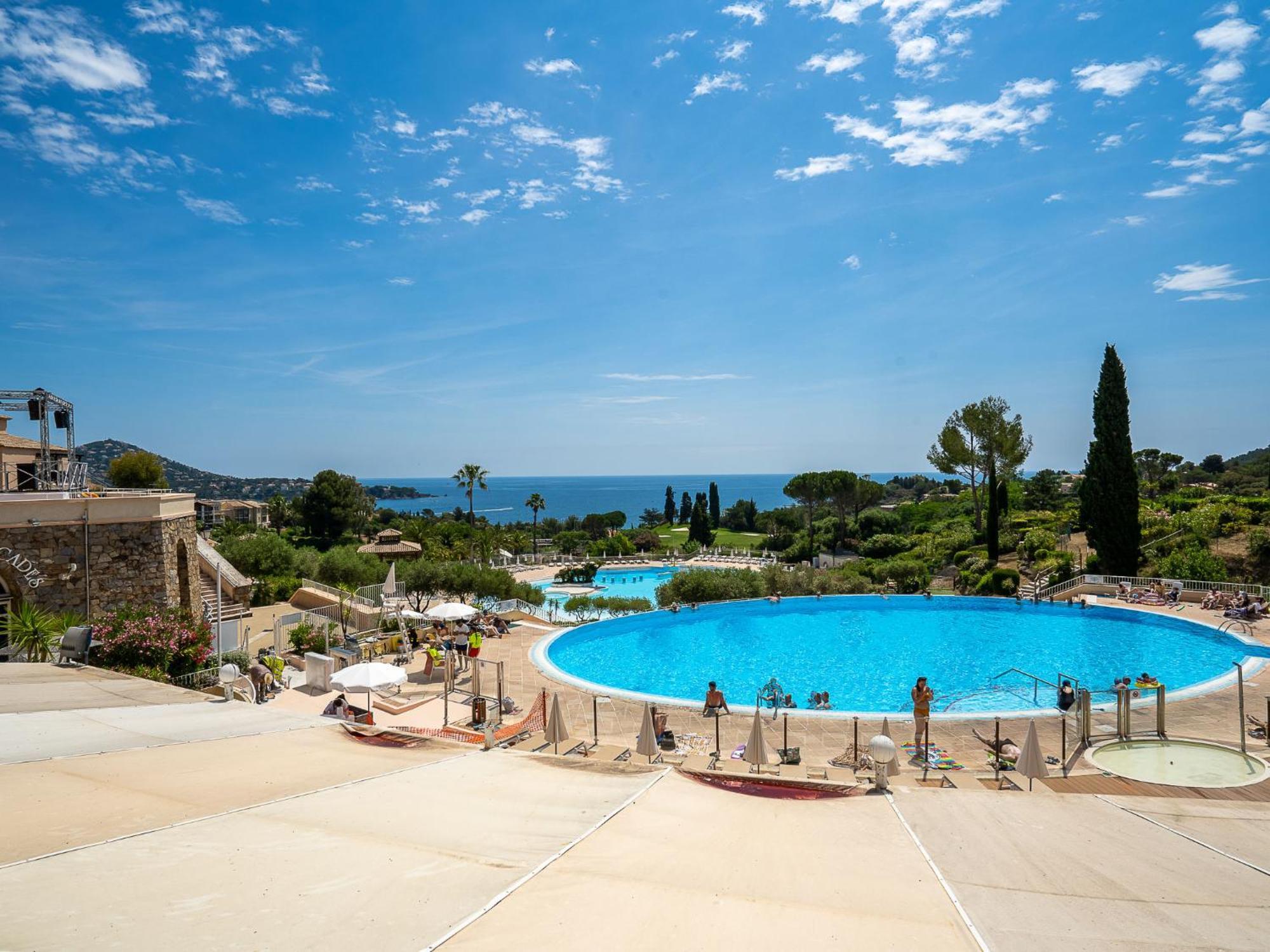 Apartment Village Cap Esterel - Le Village-53 By Interhome Saint-Raphael  Bagian luar foto